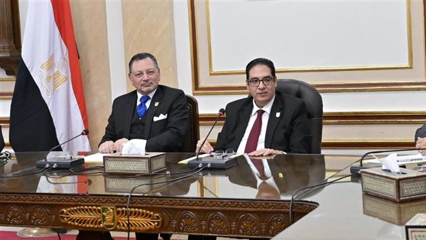 رئيس جامعة القاهرة يعلن فتح باب التقدم لمسابقة وقف الفنجري