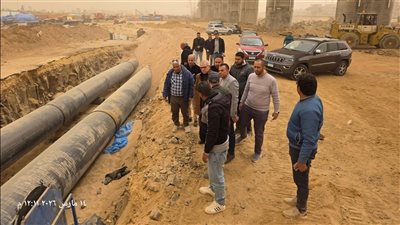 نائب رئيس هيئة المجتمعات العمرانية الجديدة يتفقد خطوط التغذية الكبرى بـ6 أكتوبر
