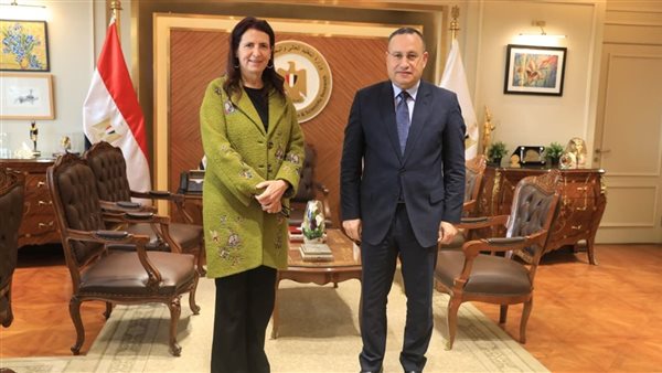 وزير التعليم العالي يبحث تعزيز التعاون مع المدير التنفيذي لهيئة فولبرايت