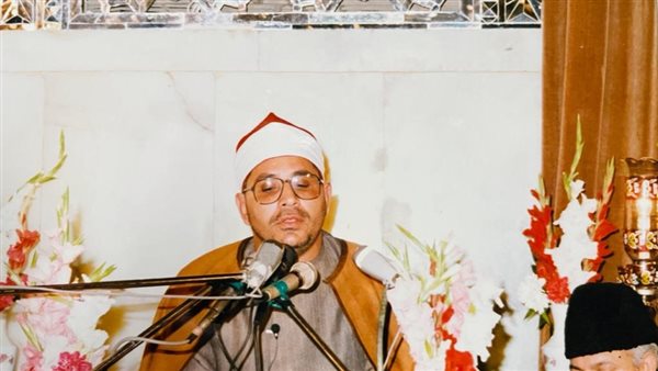 الشيخ الشحات محمد أنور  