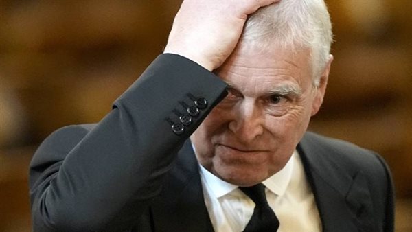 صورة جديدة تجمع الأمير أندرو وجيفري إبستين تعيد الجدل حول علاقاتهم السابقة