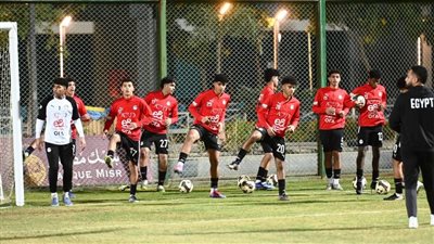 منتخب الناشئين يؤدي تدريبات استشفائية