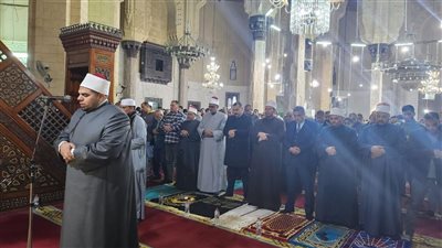 احتفالية روحانية بليلة القدر في مسجد أبي العباس المرسي بالإسكندرية 