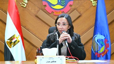 محافظ البحيرة تعقد اجتماعًا استعداد لعيد الفطر وتوجه بتكثيف الحملات على الأسواق وفتح الحدائق والمتنزهات العامة