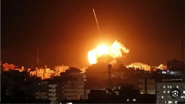 غارة إسرائيلية تستهدف منطقة زقاق البلاط في بيروت
