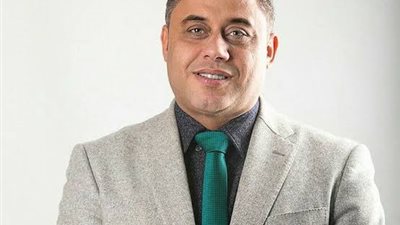 بعد فوزه بالانتخابات.. نقيب مهندسي أسيوط يشارك في اجتماع مجلس كلية الهندسة
