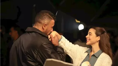 نيشان يحتفل بارتباط يارا السكري وأحمد العوضي.. وتصفيق حار من الحضور