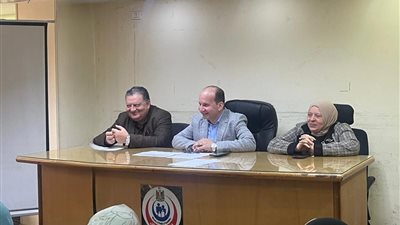 وكيل صحة الدقهلية يتابع مع الإدارات الصحية رفع درجة الاستعداد بعيد الفطر