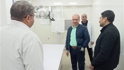 وكيل صحة الدقهلية يتابع انتظام العمل وتطوير الخدمات بحميات المنصورة