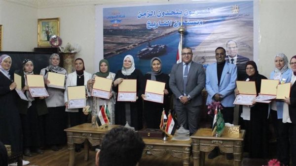 القنصلية المصرية بجدة والرياض تكرم "صانعات الأجيال" من المعلمات والأمهات المصريات