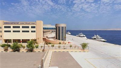 إغلاق مينائي نويبع والغردقة لسوء الأحوال الجوية