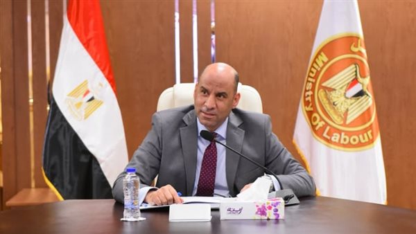 عاجل.. زيادة الإجازات السنوية 7 أيام إضافية للعاملين بهذه المهن