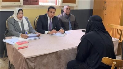 نائب محافظ الفيوم يعقد لقاءً لخدمة المواطنين بقرية تلات 