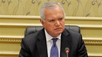  وزير الخارجية الأسبق: مضيق هرمز هدف واشنطن المقبل 