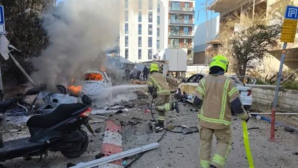 عاجل.. البث الإسرائيلية: أضرار جسيمة بمبان وشوارع وسيارات بتل أبيب نتيحة شظايا صاروخية