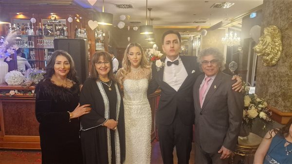 زفاف مصري في برلين يتحول إلى ملتقى للجالية.. بيت العائلة يعزز الروابط بين الأجيال