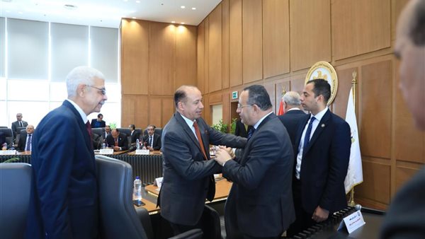 رئيس جامعة المنصورة يشارك في اجتماع المجلس الأعلى للجامعات بالعاصمة الإدارية الجديدة