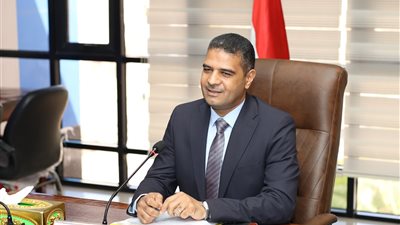  نائب محافظ الدقهلية يدرس طلبات إنشاء المشروعات الاستثمارية على الأراضي الزراعية