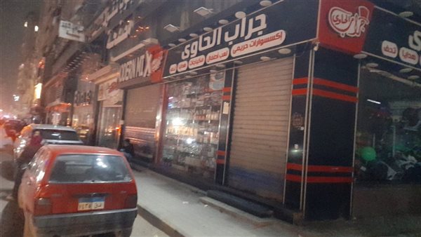 محافظ الجيزة يتابع أول أيام تطبيق قرار غلق المحال التجارية التاسعة مساءً