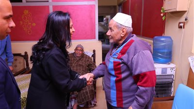 وزيرة التضامن تجري زيارة مفاجئة لـ