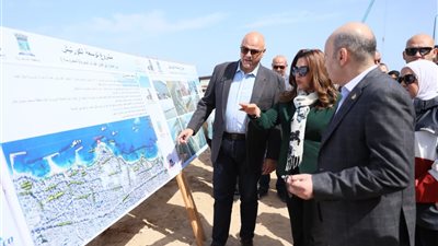 جولة ميدانية لوزيرة التنمية المحلية ومحافظ الإسكندرية لمتابعة تطوير بئر مسعود وتوسعة الكورنيش