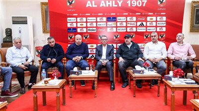 تفاصيل اجتماع اللجنة العليا المنظمة لبطولة إفريقيا للأندية للكرة الطائرة «سيدات».. صور