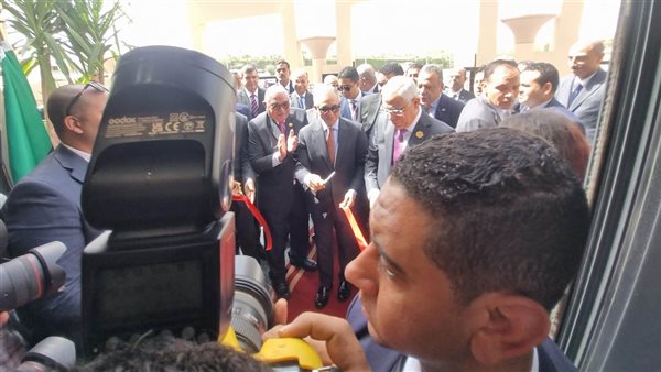 إيذانًا بانطلاق التشغيل.. وزير العدل يقص شريط مقر هيئة قضايا الدولة الجديد