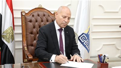 تكليف محمد عجم للقيام بمتابعة تنفيذ مشروع إعادة تخطيط وتطوير سوق العتبة بالموسكي 