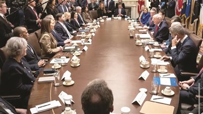 العزل ينتظر «ترامب»