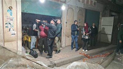 حملات مسائية مكثفة بدمنهور تسفر عن غلق وتشميع عدد من المحال والمقاهي 