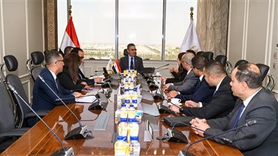 وزير التموين يبحث مع مسئولى مايكروسوفت تطوير منظومة الخدمات التموينية