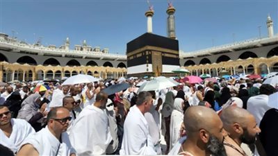 ﺑﺪء اﻻﺳﺘﻌﺪادات اﻟﺠﺎدة ﺑﺎﻟﺤﺞ اﻟﺴﻴﺎﺣﻰ ﻟﻀﻤﺎن راﺣﺔ اﻟﺤﺠﺎج