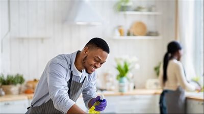 استنشاق مواد التنظيف يهدد صحة الرئة أكثر من تناولها عرضيا