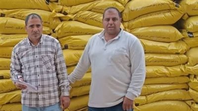 ضبط 300 كجم عسل جلوكوز و100 شيكارة محسن زراعي بدون فواتير بالبحيرة