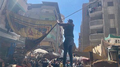 محافظ الدقهلية: رفع كافة الإشغالات بسوق كفر البدماص لتسهيل دخول سيارات الطوارئ بالمنصورة