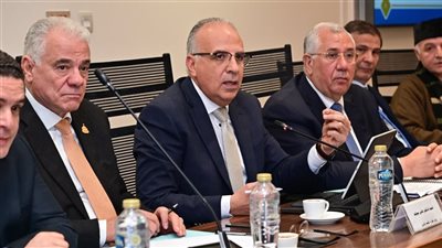  وزير الري يشارك بجلسة لجنة الزراعة والري بالنواب ويشيد بقرار تحديد مساحات زراعة الأرز 