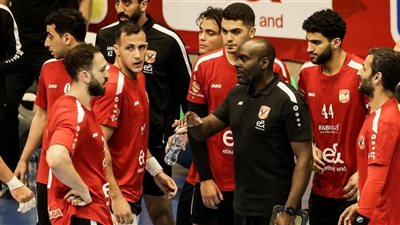 رسمياً.. الأهلي يتوج بطلًا للدوري المصري لكرة اليد بعد الفوز على سبورتنج
