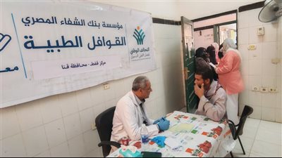 رئيس الوزراء يستعرض جهود اللجنة الطبية العليا بالتعاون مع مؤسسات المجتمع المدني