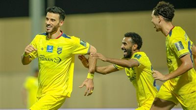 السومة وحمدالله.. صراع الأساطير يتجدد على عرش الهدافين التاريخيين لدوري روشن