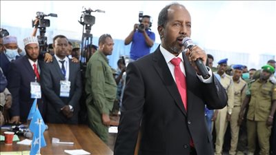 الرئيس الصومالي يفتتح المبنى الجديد لقيادتي الدعم والاتصالات في الجيش الوطني