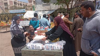 محافظ الغربية يتابع أسواق 