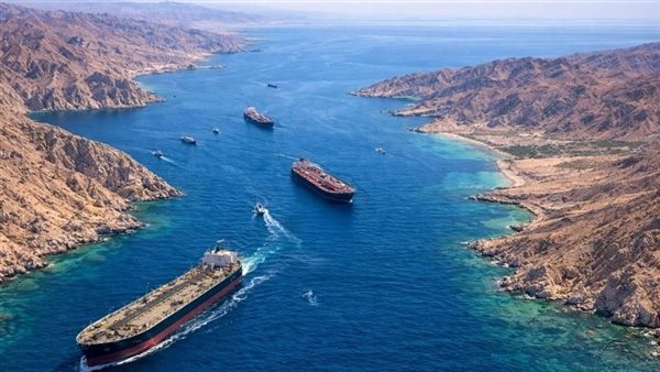 عاجل.. إيران تعلن إغلاق مضيق هرمز مجددا وتفرض سيطرة عسكرية صارمة