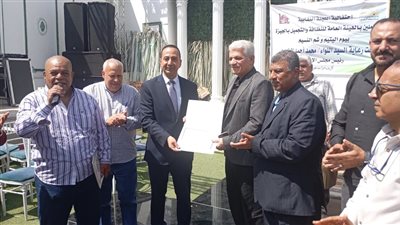 نقابة تجميل الجيزة تحتفل بيوم اليتيم وأعياد الربيع