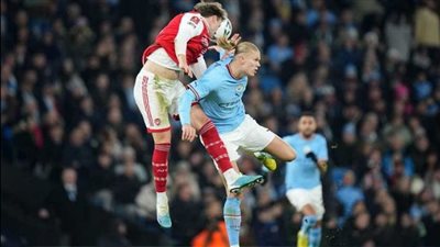 صراع ناري على لقب الدوري الإنجليزي بين مانشستر سيتي وأرسنال