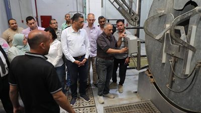 محافظ البحر الأحمر يأمر بتسليم المجزر الآلى بالشلاتين خلال أسبوعين