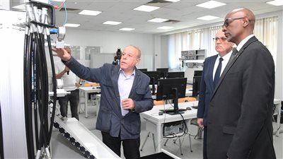 لتعزيز الشراكة الإفريقية.. الجامعة الألمانية بالقاهرة تستقبل وزير التعليم الرواندي 
