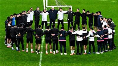 مران الزمالك..جلسه مع اللاعبين وفقرة بدنيه 
