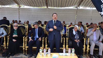 شباب جامعة الإسكندرية في 
