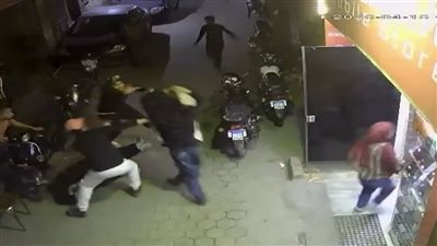 بين الصداقة والغدر.. ضربة غادرة تُسقط شابًا في بولاق الدكرور