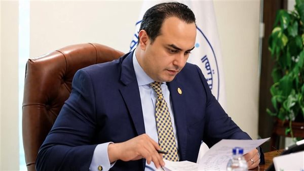 رئيس الرعاية الصحية يعتمد حركة تكليفات موسعة لقيادات الهيئة لضخ دماء جديدة